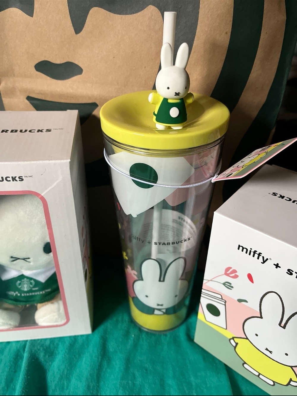 Starbucks Miffy bundle - Picture 3 of 4